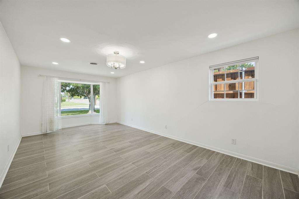 Lake Highlands Estates - Residential Lease