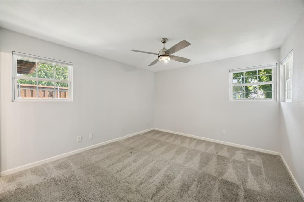 Lake Highlands Estates - Residential Lease