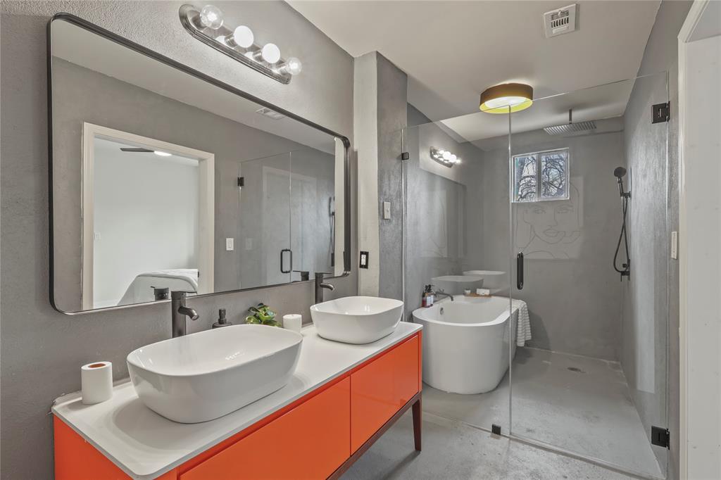 Dallas Land & Loan 3 - Residential