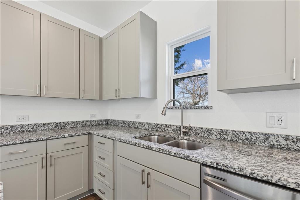 Meadow Oaks - Residential