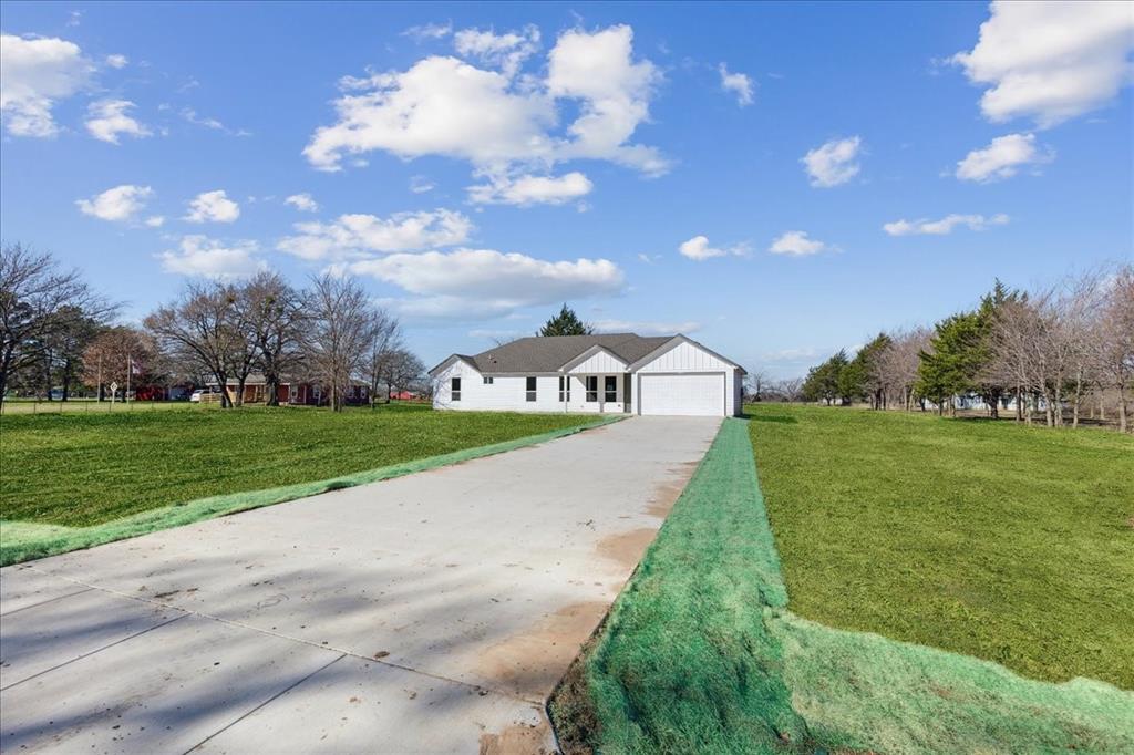 Meadow Oaks - Residential