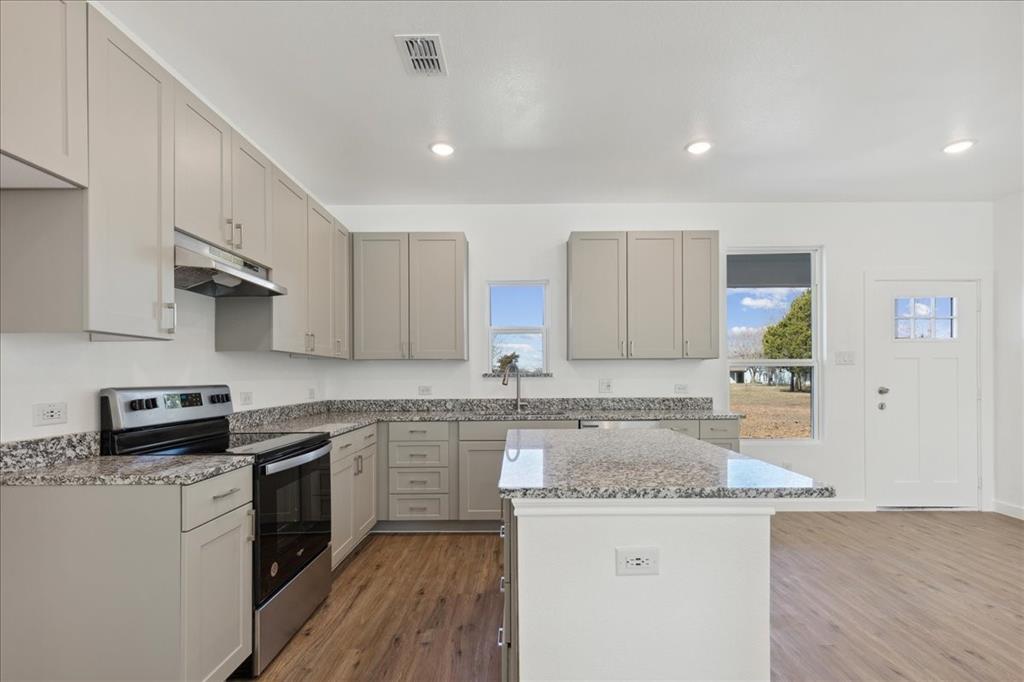 Meadow Oaks - Residential