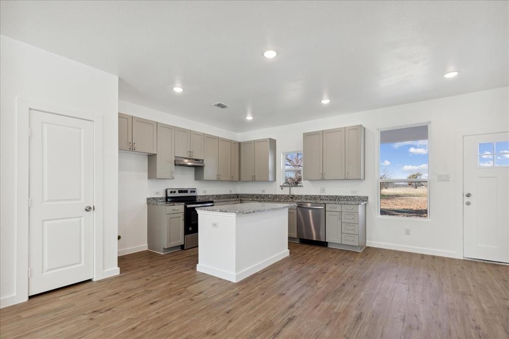 Meadow Oaks - Residential