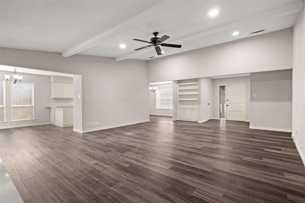 4404 Three Oaks Drive