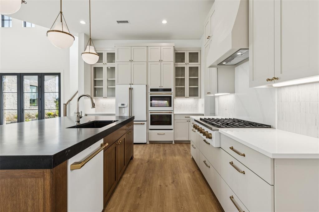 Azalea Hollow - Residential