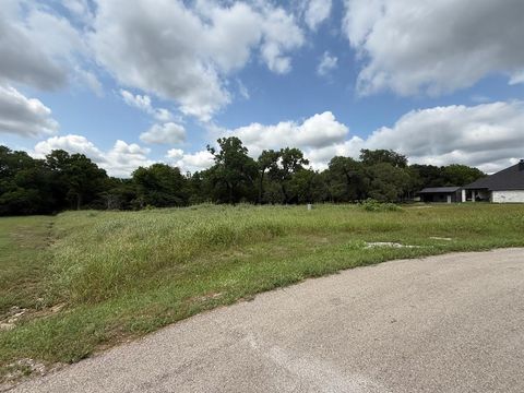 432 Creekside Court Weatherford TX 76087