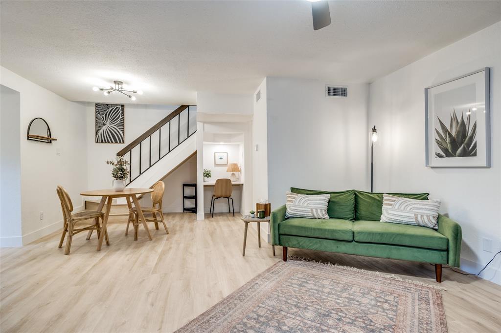 Richardson Crossroads Ph 01 & 02 - Residential