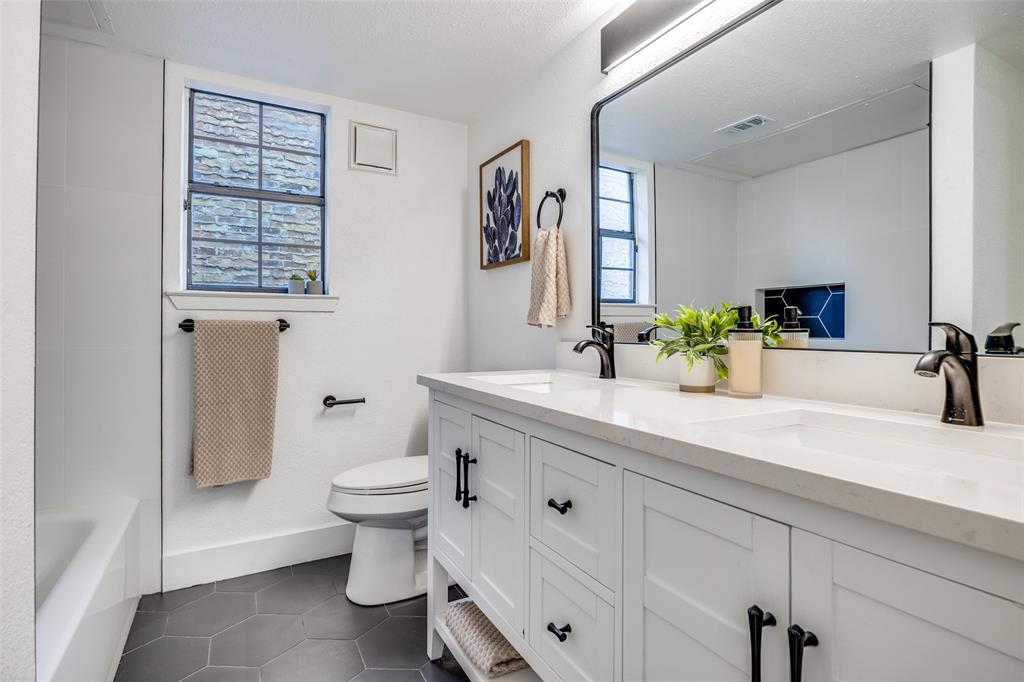 Richardson Crossroads Ph 01 & 02 - Residential