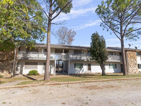 102 Harbor Drive 204 Runaway Bay TX 76426