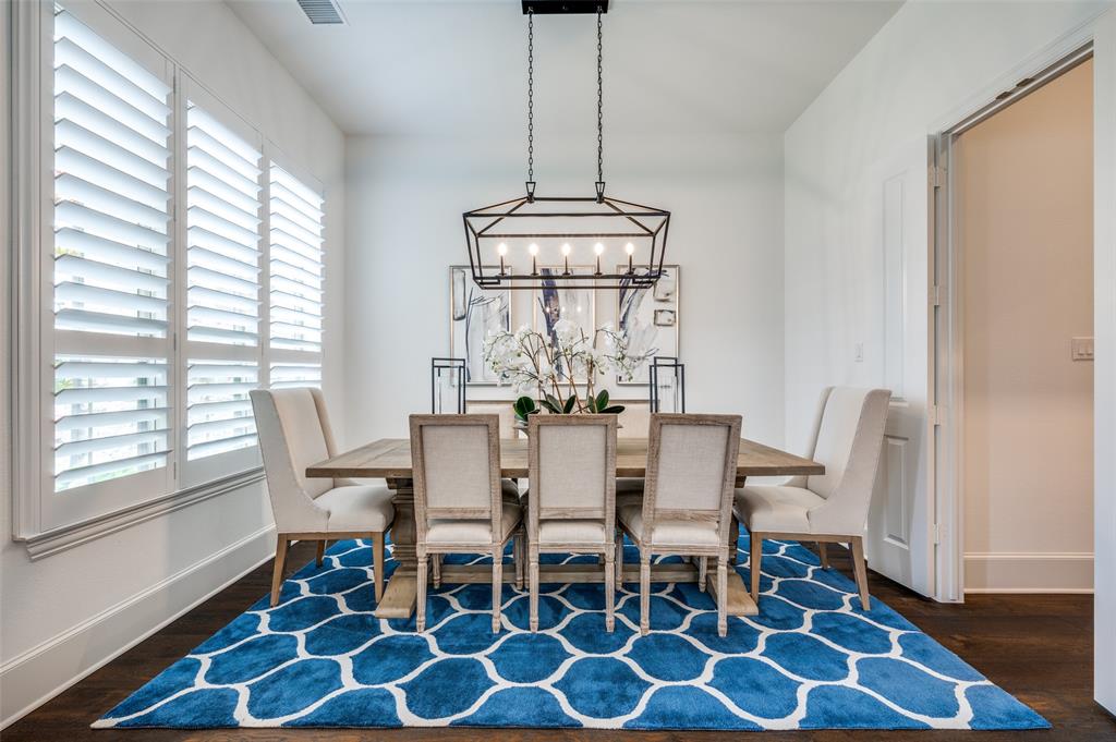 2021 Longmont Lane