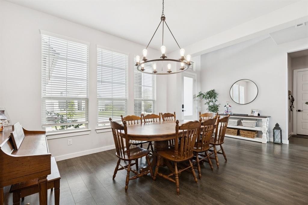 2805 Tower Road