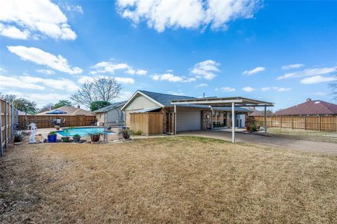 Tiny photo for 3901 Medina Drive, Plano, TX 75074 (MLS # 21198078)