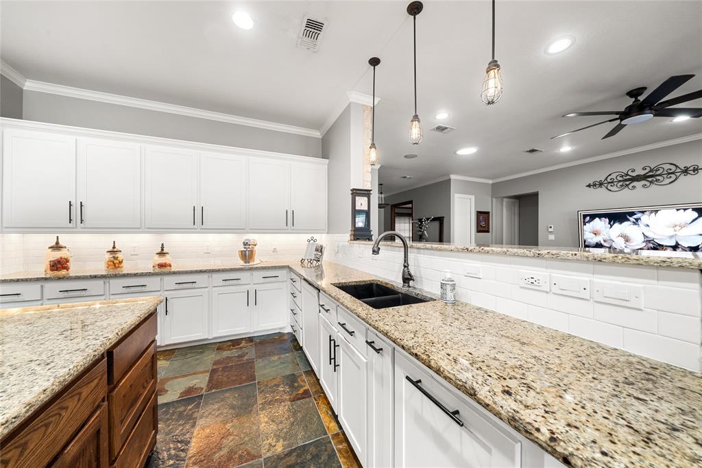 Lake Hill Estates - Residential