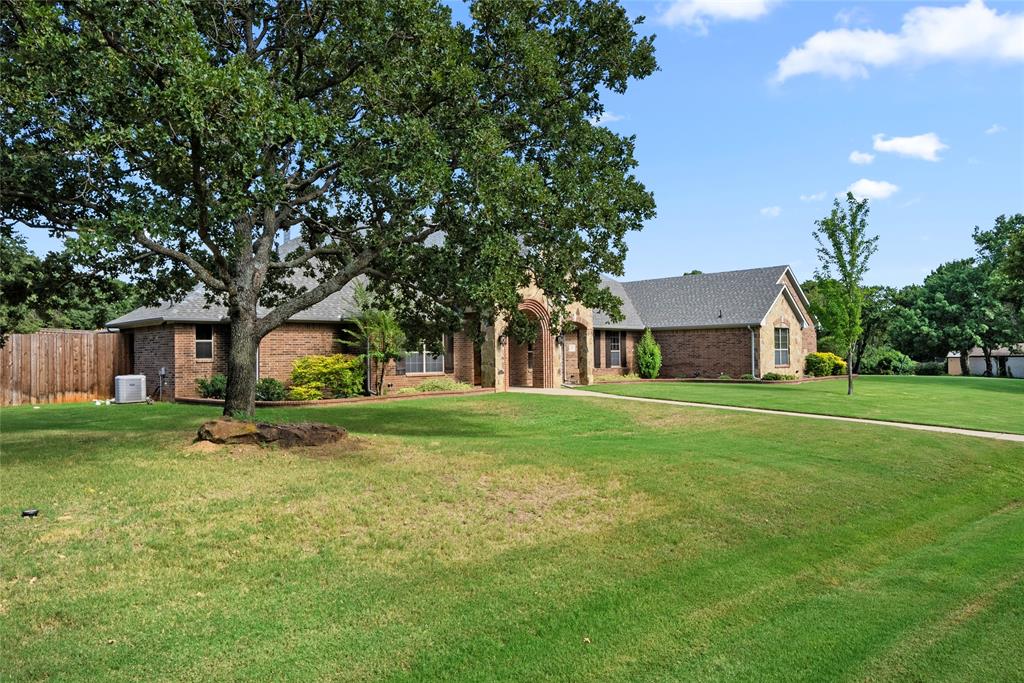 3810 Raintree Dr Drive
