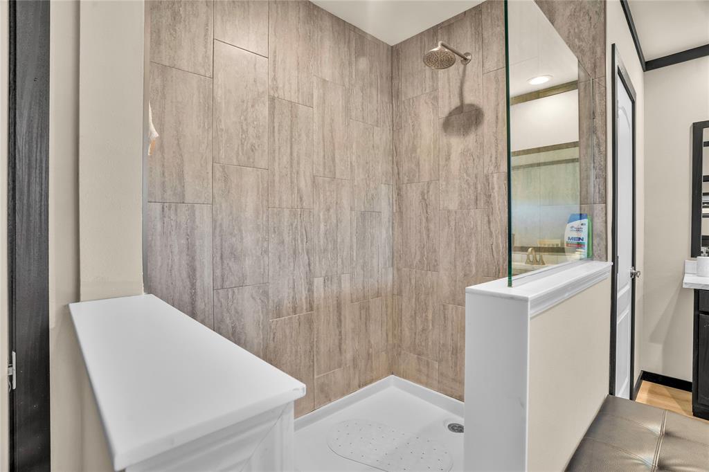 Edmonds Anson - Residential