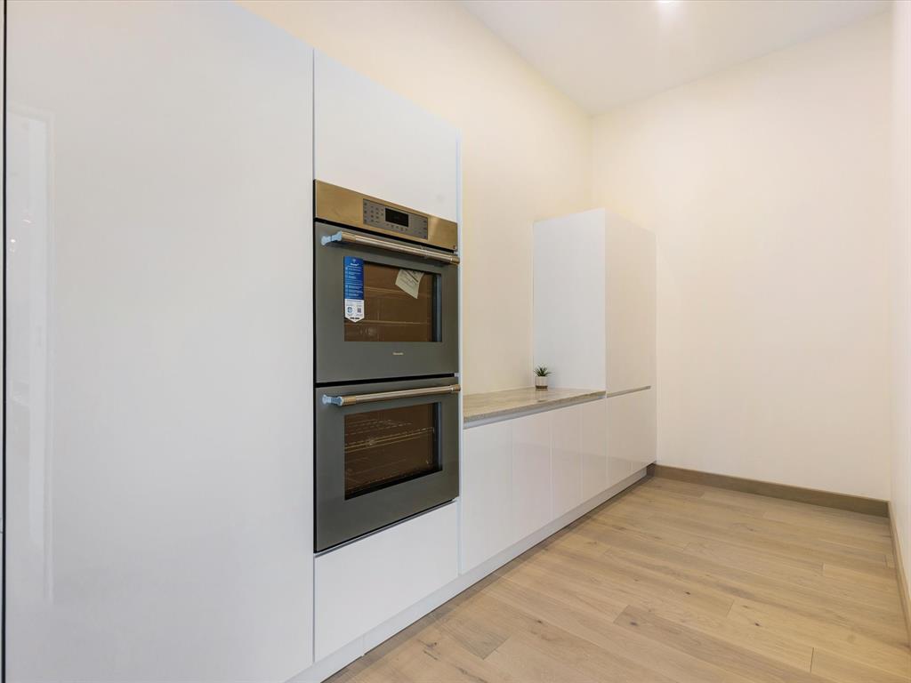 Biglot - Residential