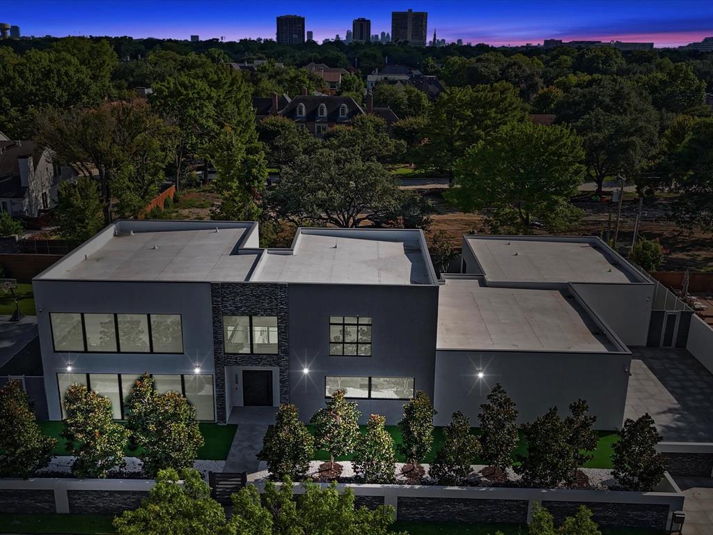 Biglot - Residential