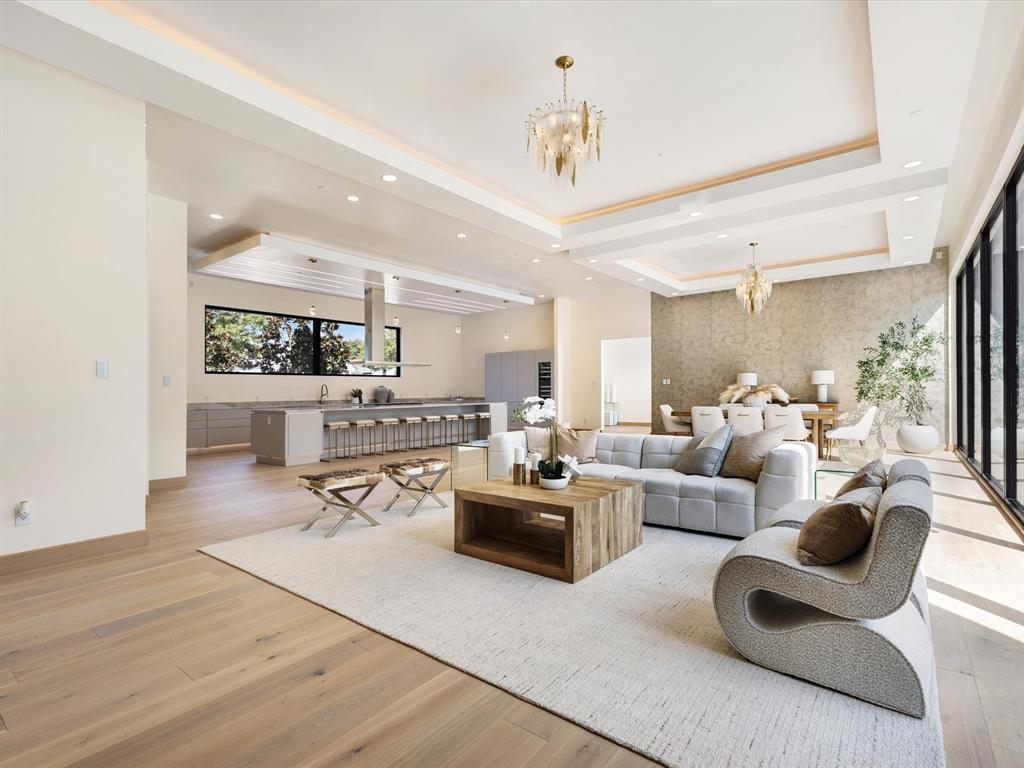 Biglot - Residential