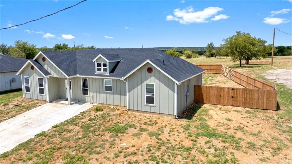 Runaway Bay Unit 5 - Residential