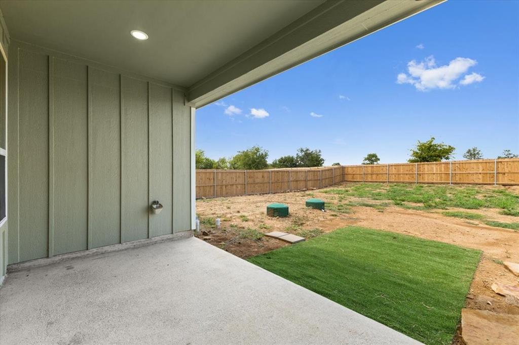 Runaway Bay Unit 5 - Residential