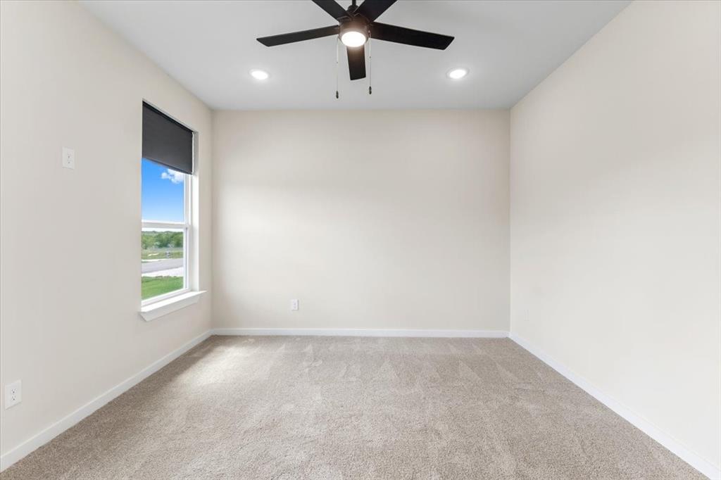 Runaway Bay Unit 5 - Residential