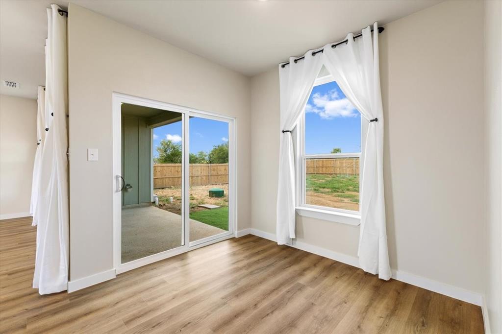 Runaway Bay Unit 5 - Residential