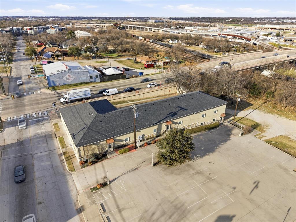 Moore-Thornton & Co - Commercial Sale