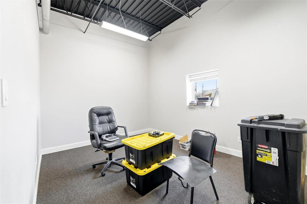 Moore-Thornton & Co - Commercial Sale