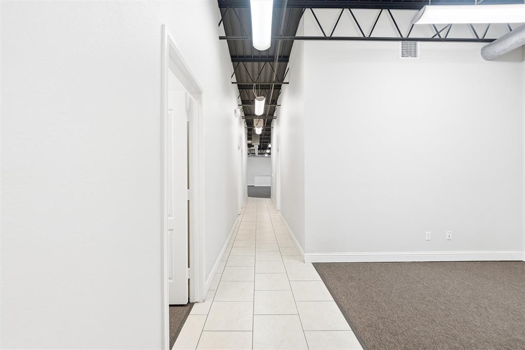 Moore-Thornton & Co - Commercial Sale