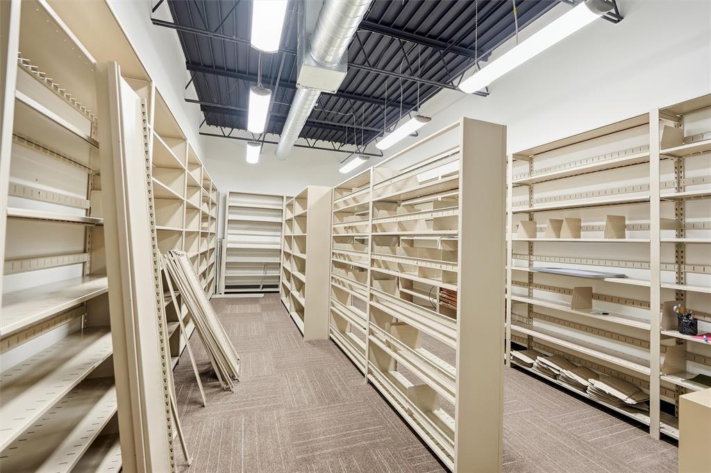 Moore-Thornton & Co - Commercial Sale