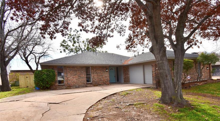 Large, overly spacious three bedroom two bath home with bonus room. Nestled in a well established neighborhood, boosts tons of natural light. Fully remodeled top to bottom, including but not limited to, new HVAC, updated plumbing, fresh paint inside and out, all new flooring, modern updated bathrooms and an open kitchen to enjoy. The primary suite is a retreat, providing ample space for relaxation. Discover a tucked away additional living space perfect for a home office, playroom for the kids, or even the perfect media room. Convenient location close to schools, daycares, shopping and more. 1-2 year lease with security deposit along with references and credit check will be required. No smoking, Tenant is responsible for utilities and renters insurance. Pets considered on case by case basis, pet fees based on pet screening results. Landlord is willing to work with rental vouchers (some restrictions may apply). Please contact listing agent for application directions.