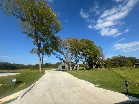 1240 Julian Drive Van Alstyne TX 75495