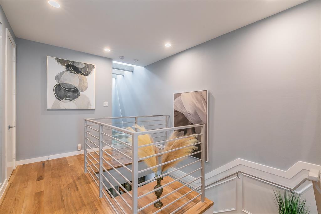 Belmont Park - Residential