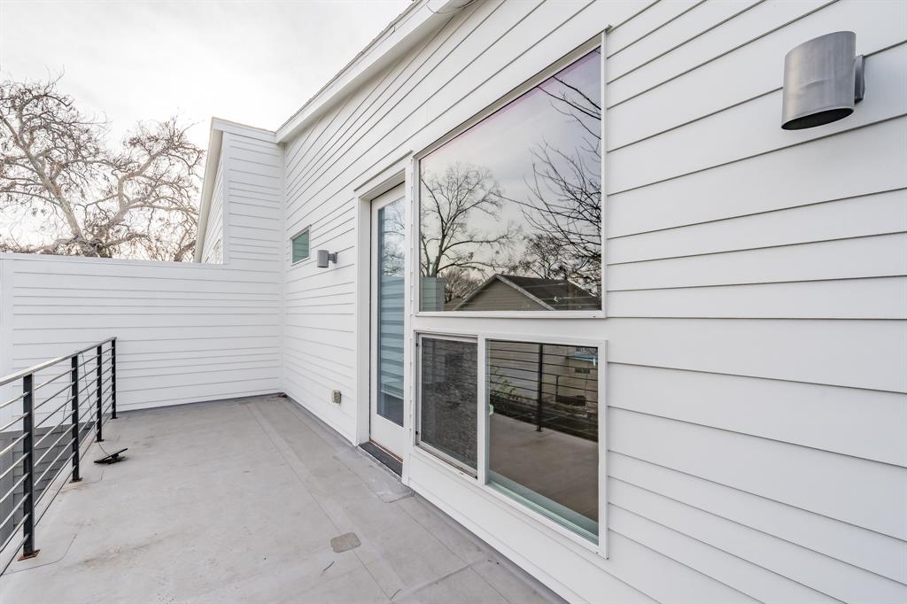 Belmont Park - Residential