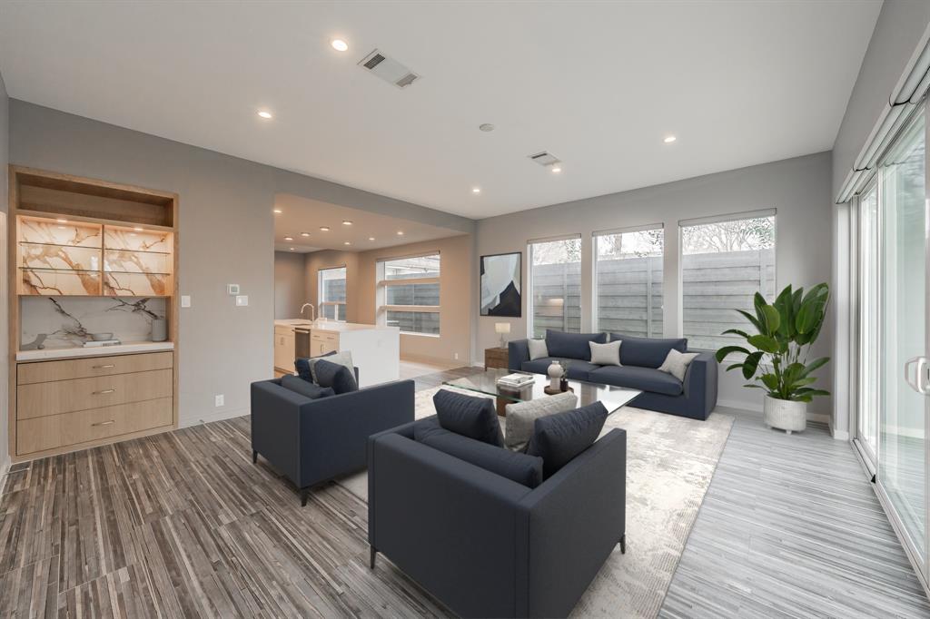 Belmont Park - Residential