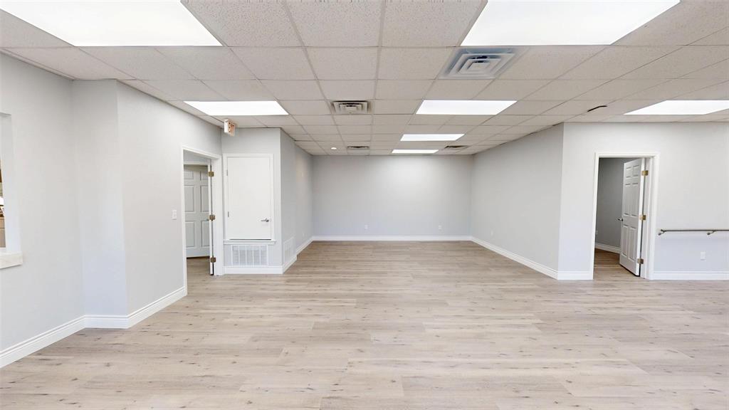 814 W Broadway