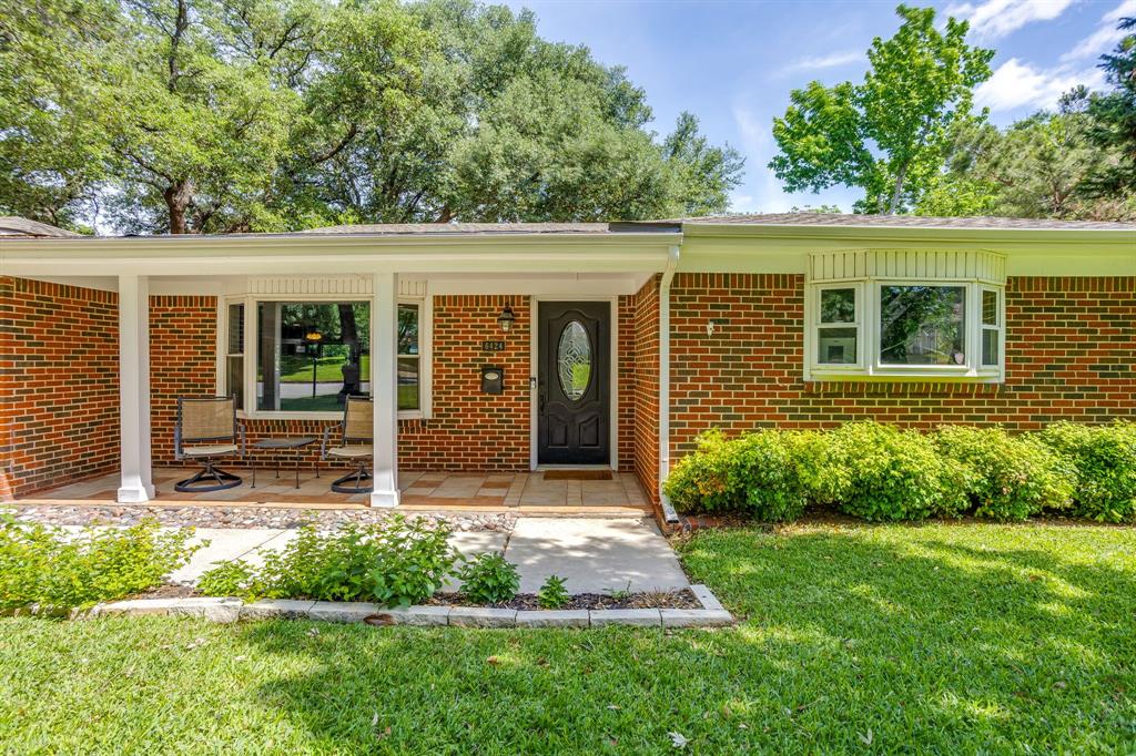 6424 Dakar Road W