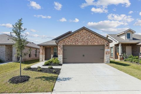 1515 Dilley Lane Forney TX 75126