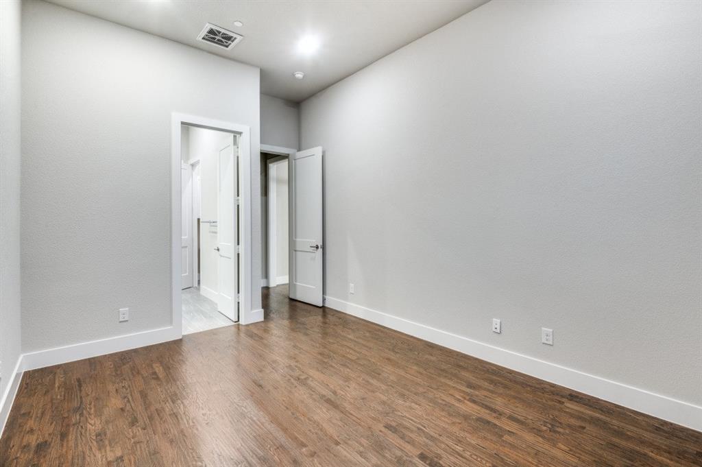 3170 Carmel Bldg 3170 - Residential