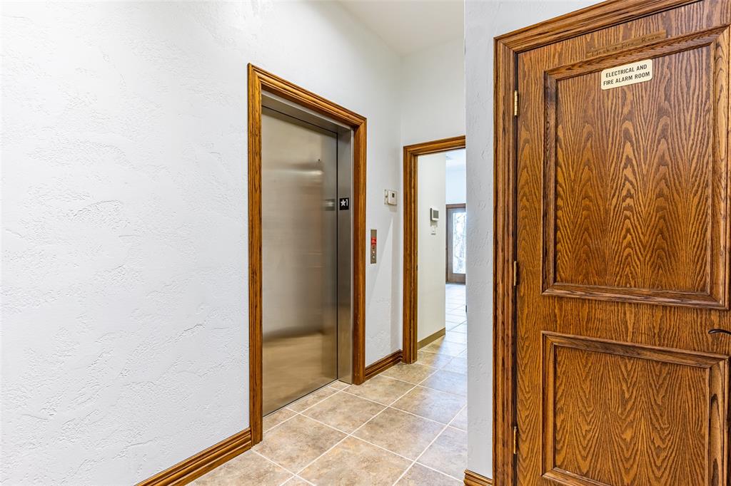 Willis-Sealock Add - Commercial Lease