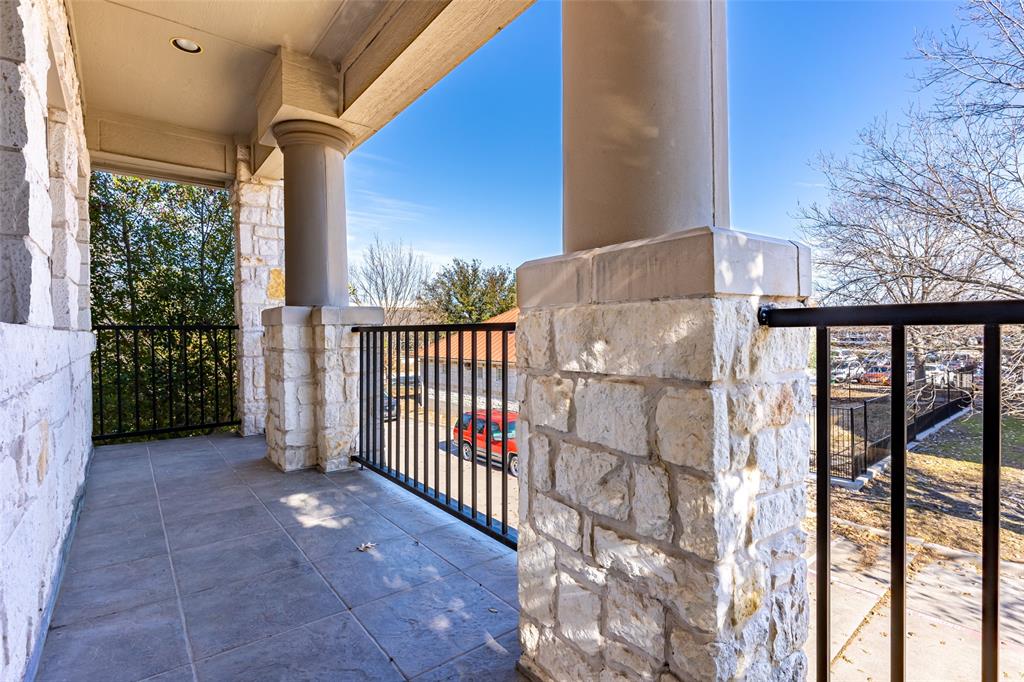 Willis-Sealock Add - Commercial Lease