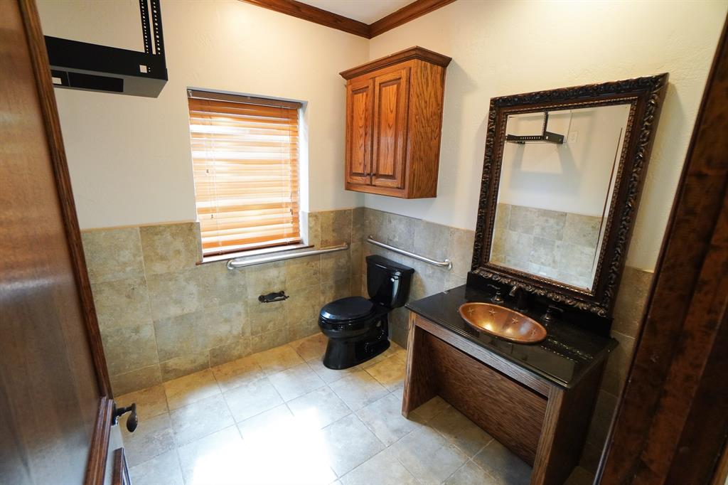 Willis-Sealock Add - Commercial Lease