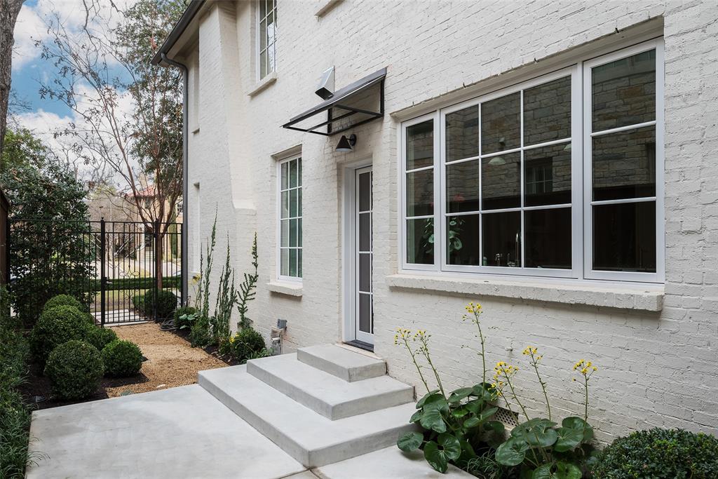 Highland Park 04 Instl - Residential