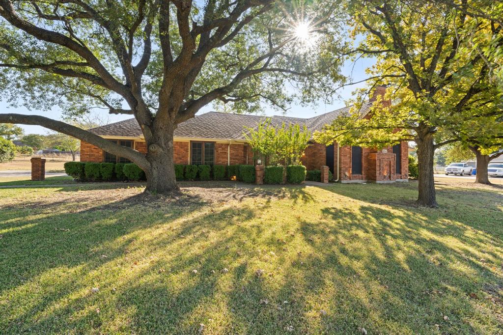 804 Little Creek Trail