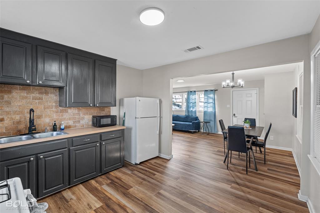 Glendale 04 - Residential