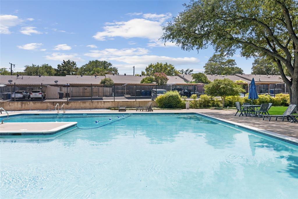 Crest Meadow Estates - Residential