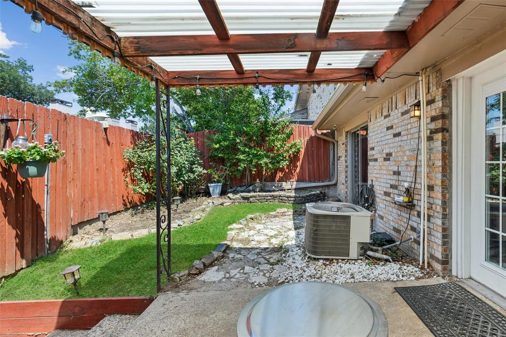 Crest Meadow Estates - Residential