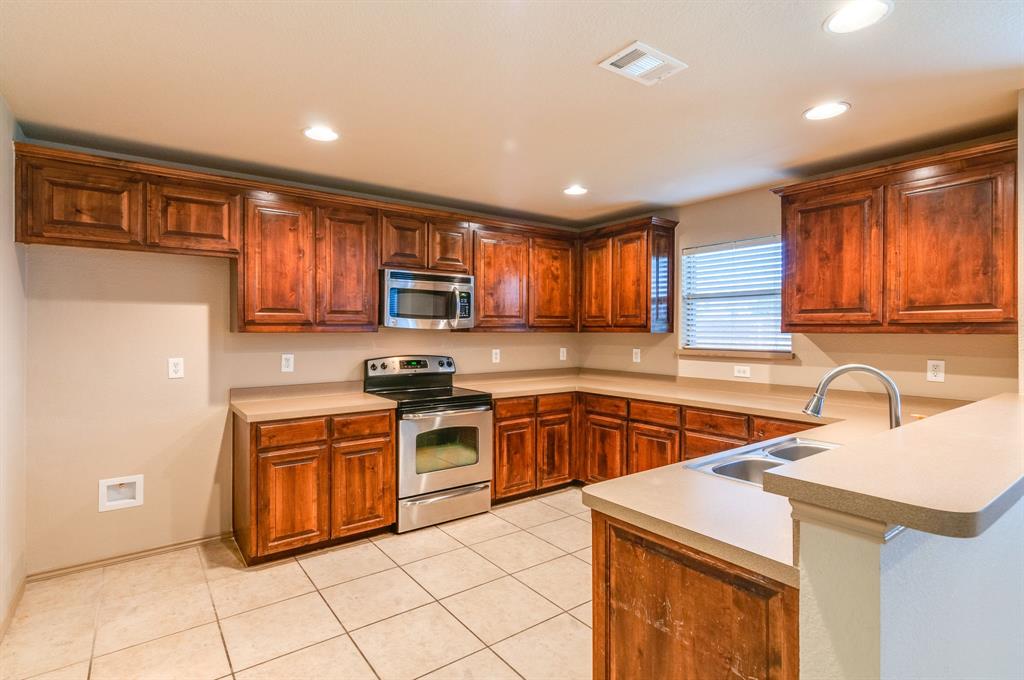 Fossil Park IV - Residential Lease