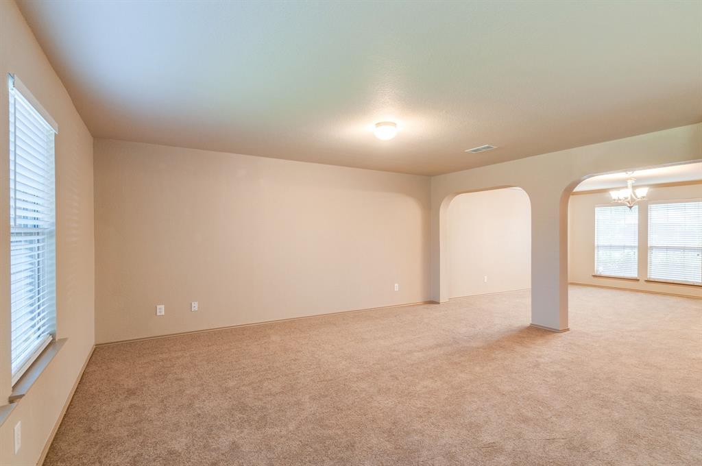 Fossil Park IV - Residential Lease