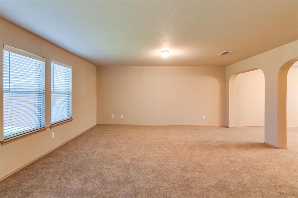 Fossil Park IV - Residential Lease